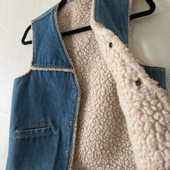 Vintage Levi Sherpa vest - Picture 4 of 6